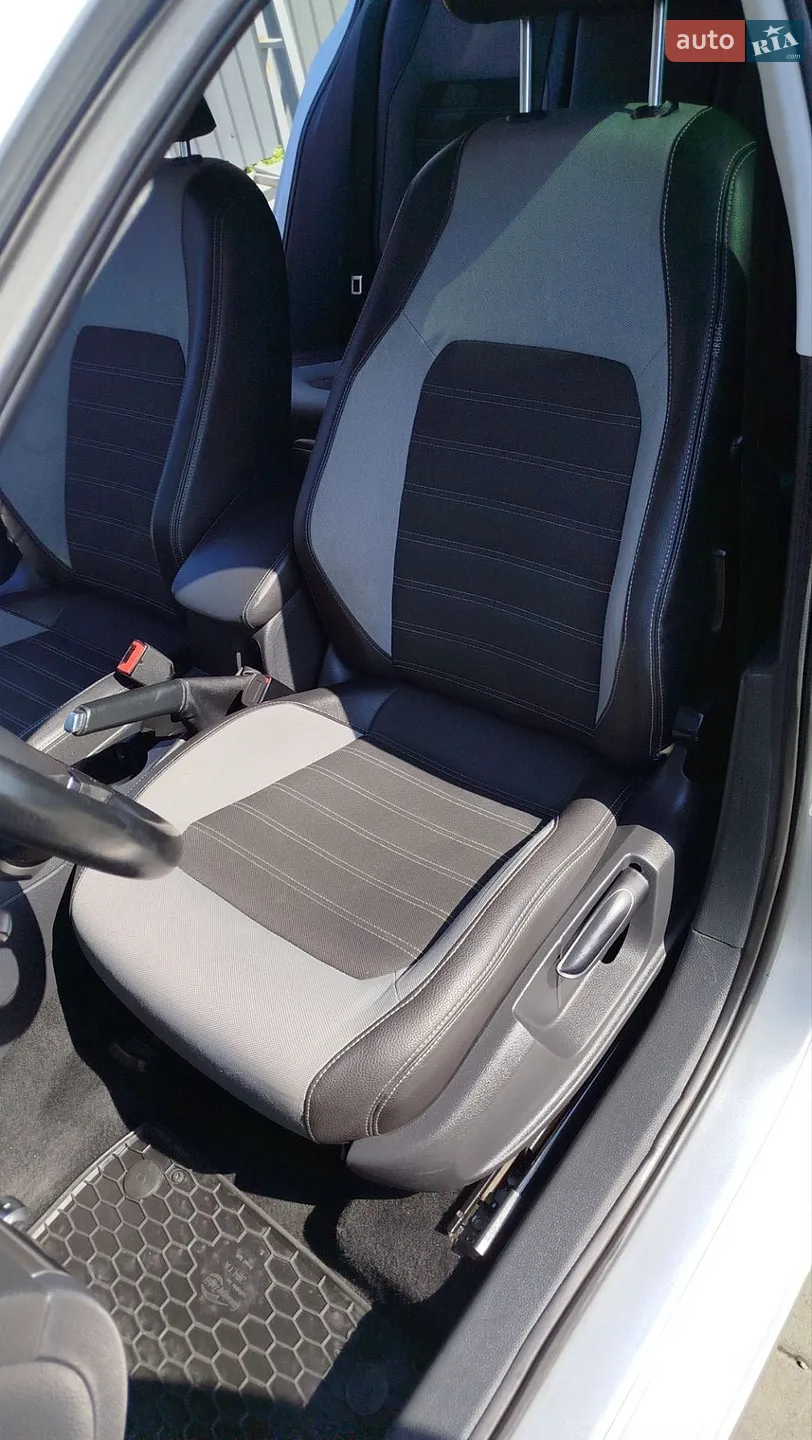 2013 Volkswagen Jetta - мініатюра 45