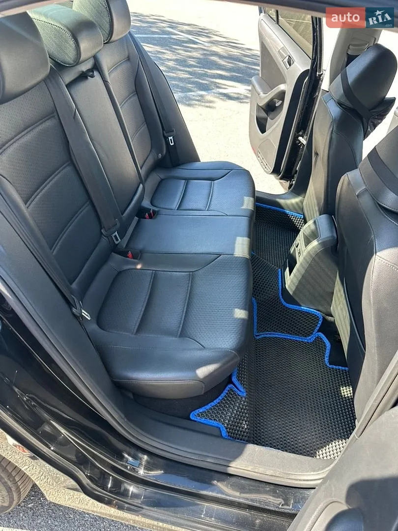 2013 Volkswagen Jetta - мініатюра 27