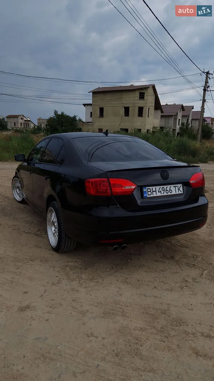 2010 Volkswagen Jetta - мініатюра 13