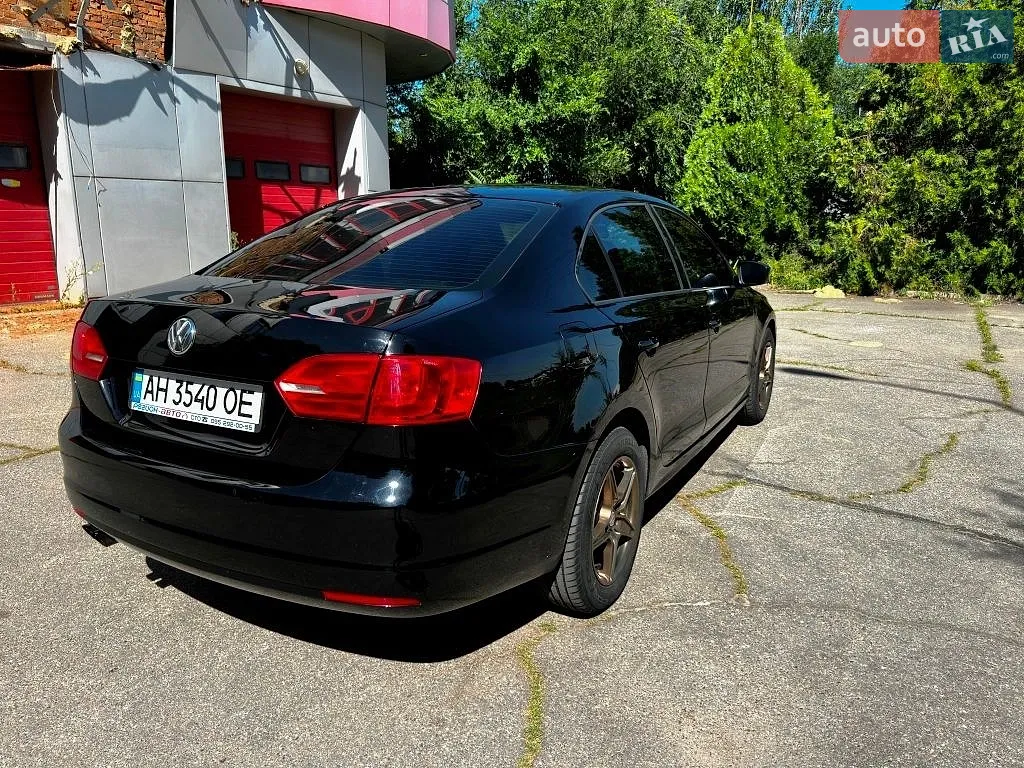 2011 Volkswagen Jetta - мініатюра 16