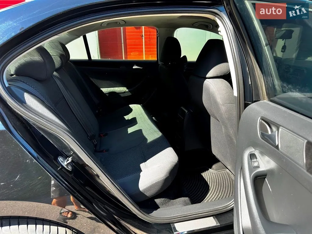 2011 Volkswagen Jetta - мініатюра 19