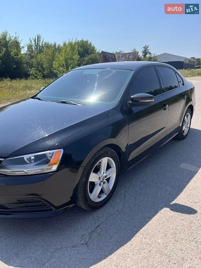 2011 Volkswagen Jetta - мініатюра 3