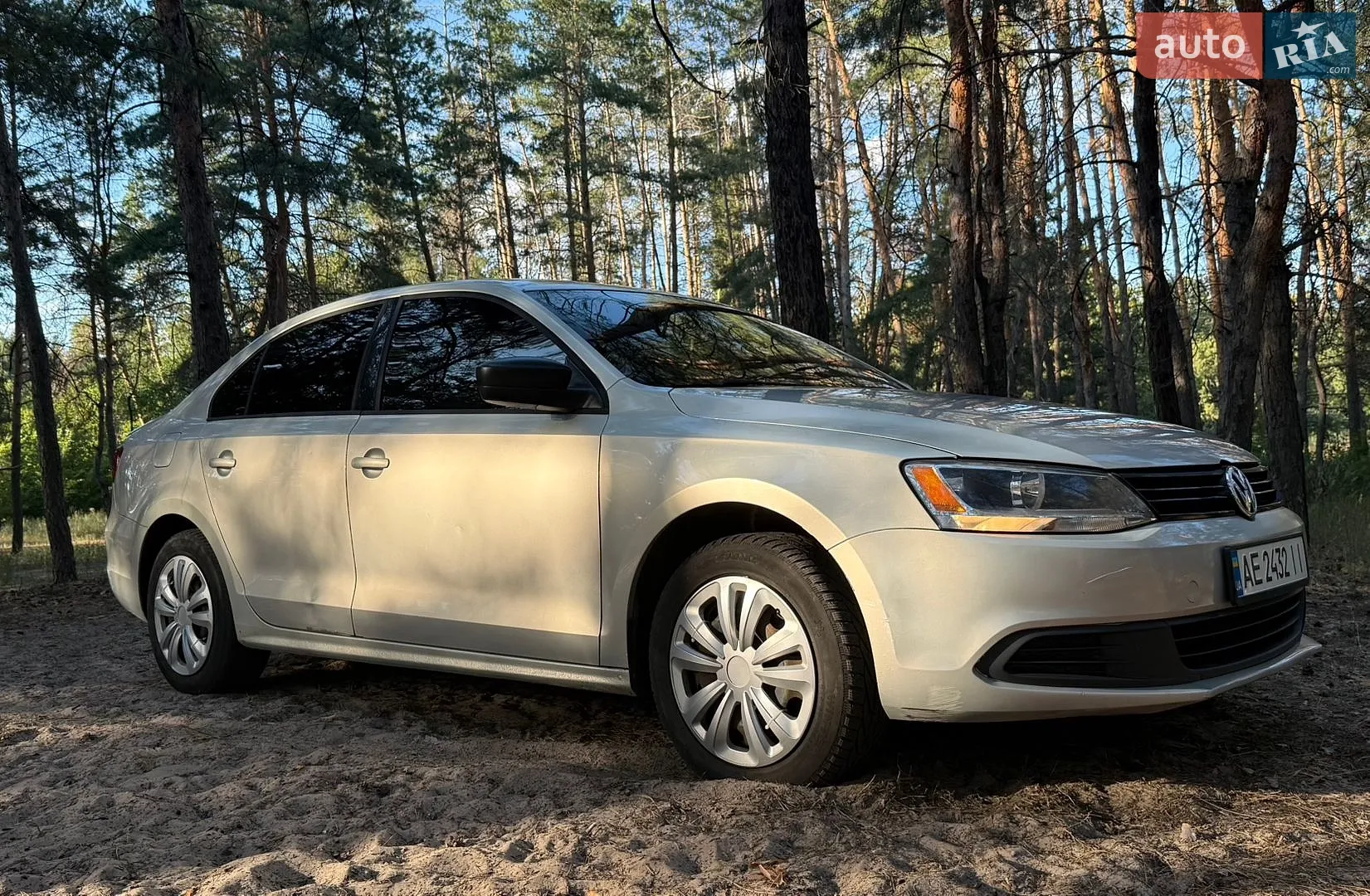 2011 Volkswagen Jetta - мініатюра 2