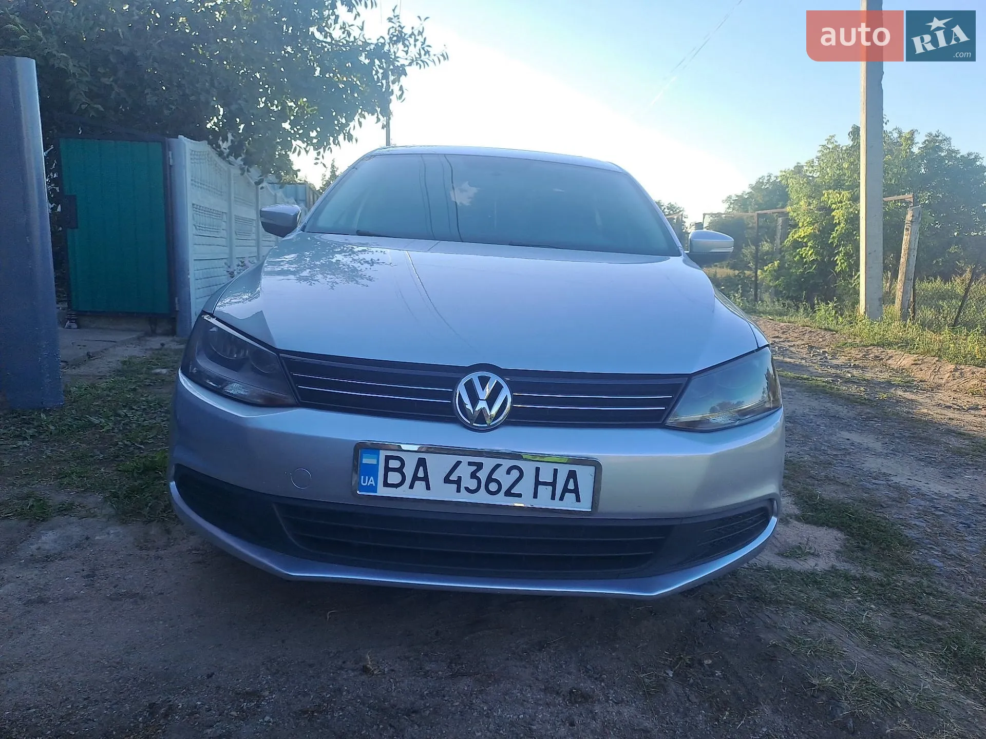 2010 Volkswagen Jetta - мініатюра 3