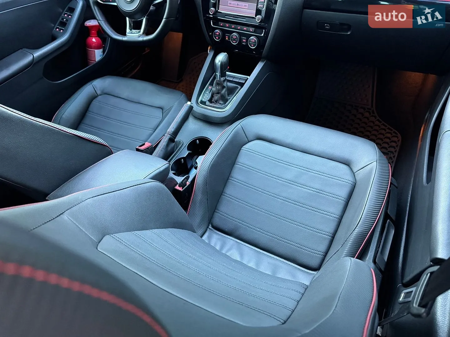 2014 Volkswagen Jetta - мініатюра 25
