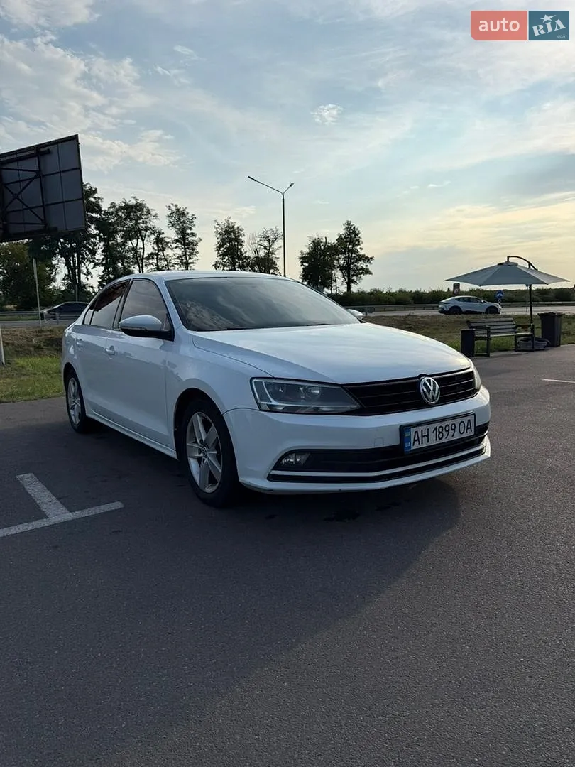 2016 Volkswagen Jetta - фото 1
