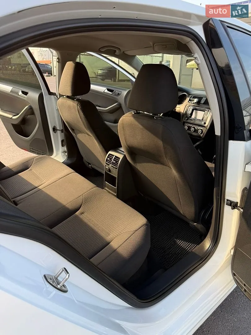 2016 Volkswagen Jetta - мініатюра 14