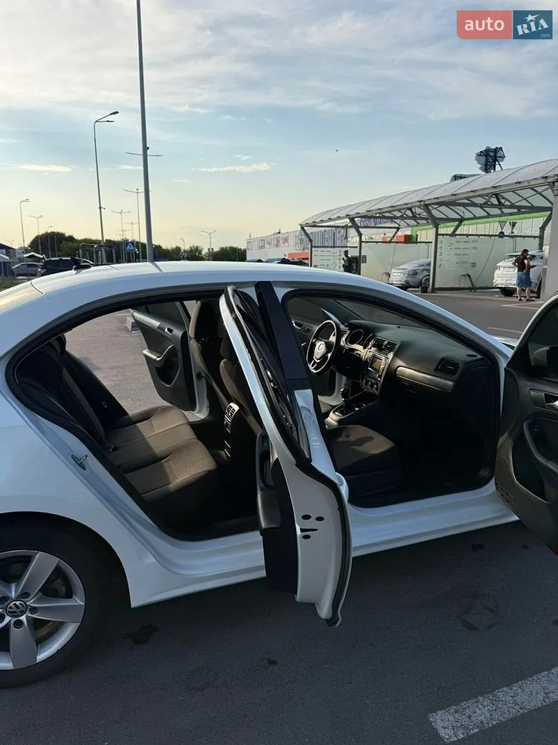 2016 Volkswagen Jetta - мініатюра 17