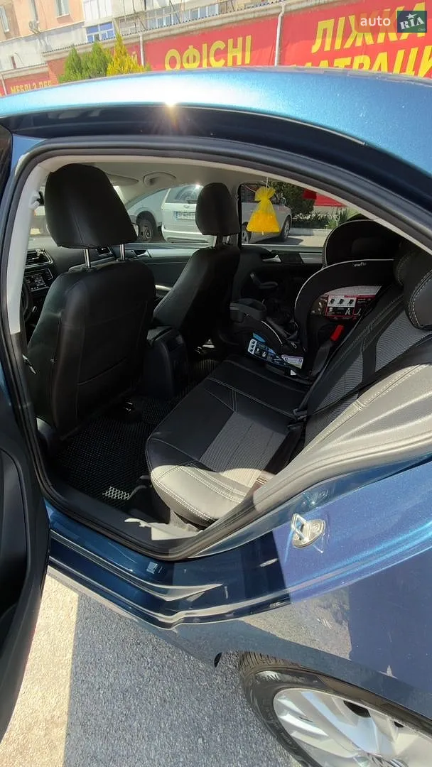 2017 Volkswagen Jetta - мініатюра 10