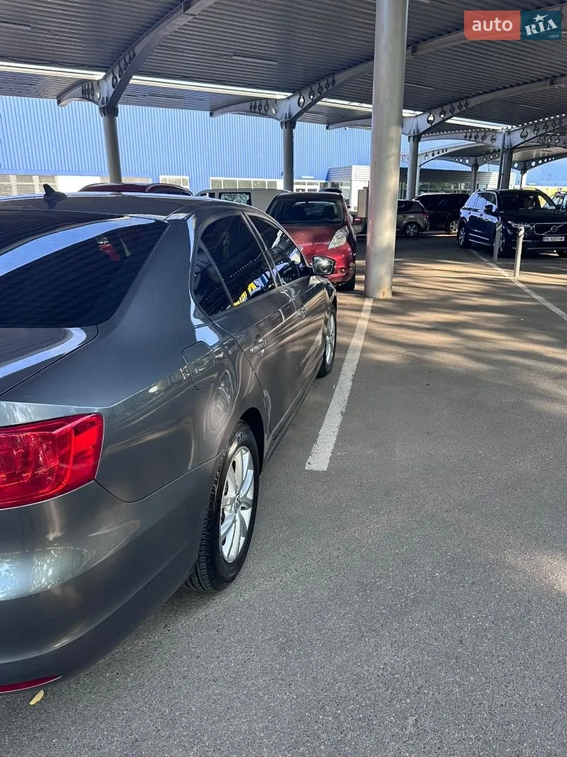2012 Volkswagen Jetta - мініатюра 4