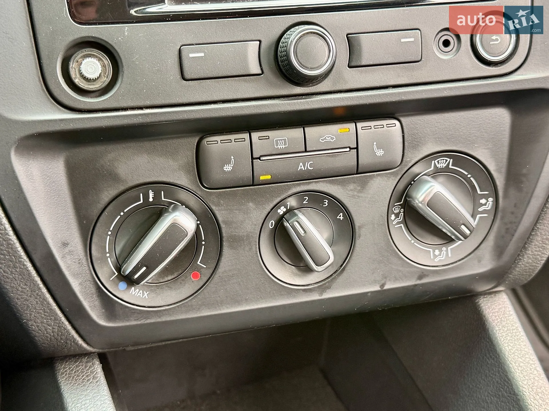 2014 Volkswagen Jetta - мініатюра 19