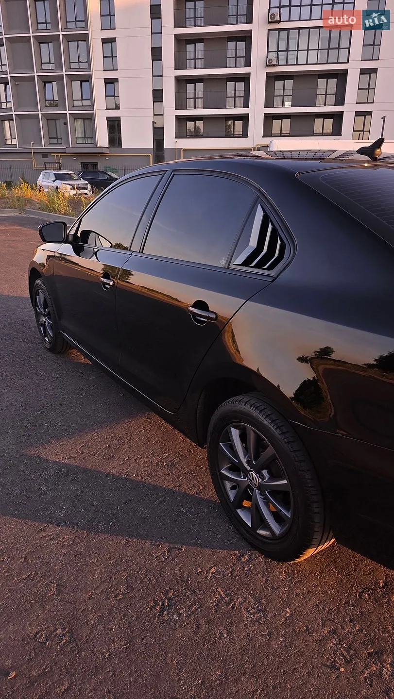 2012 Volkswagen Jetta - мініатюра 2