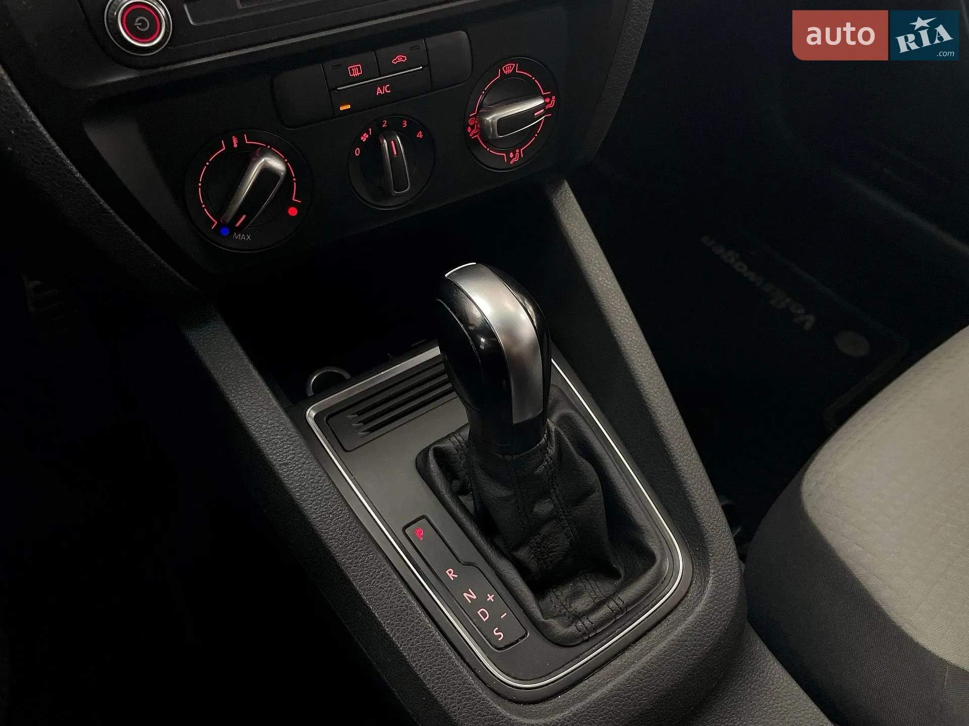 2017 Volkswagen Jetta - мініатюра 21