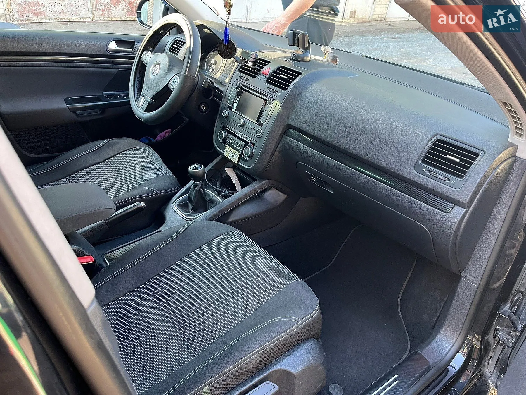 2010 Volkswagen Jetta - мініатюра 13