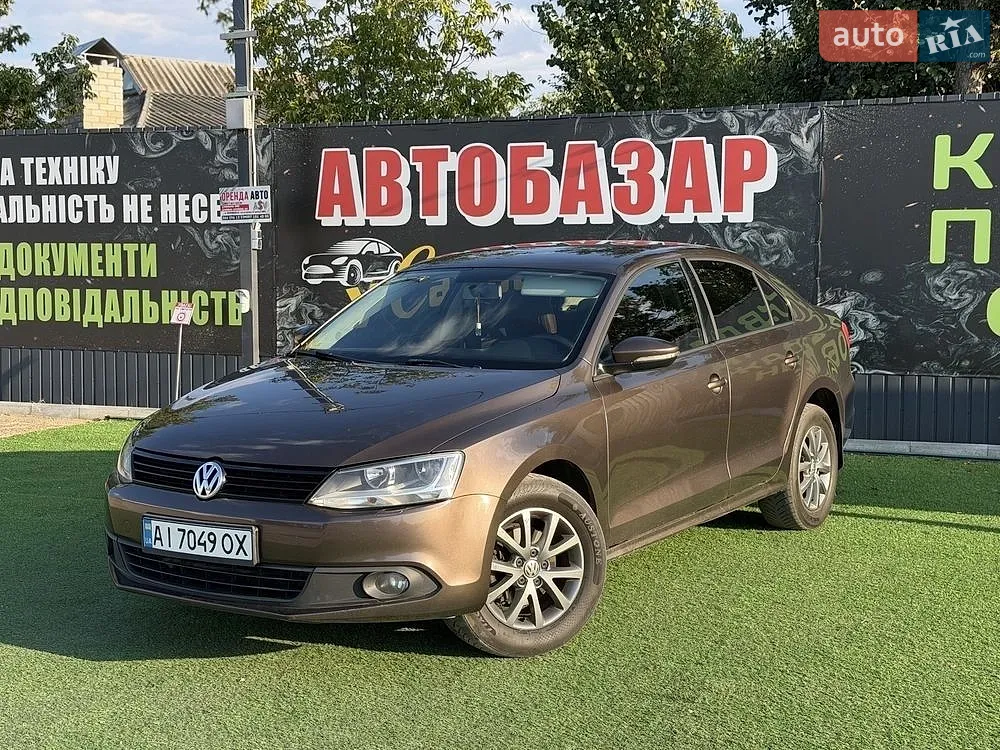 2013 Volkswagen Jetta - фото 1
