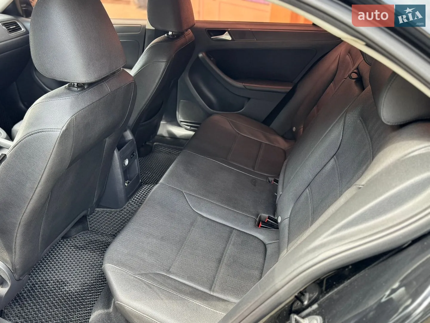 2011 Volkswagen Jetta - мініатюра 18