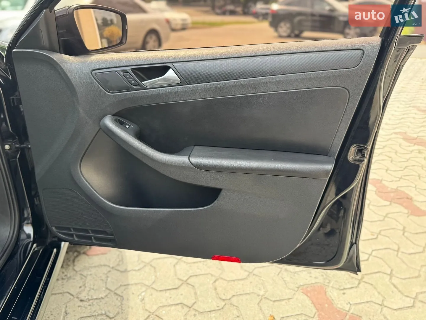 2011 Volkswagen Jetta - мініатюра 21