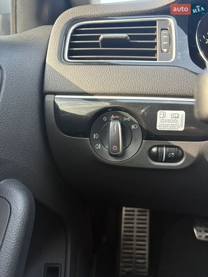 2015 Volkswagen Jetta - мініатюра 19