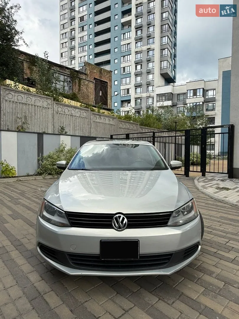 2011 Volkswagen Jetta - мініатюра 2