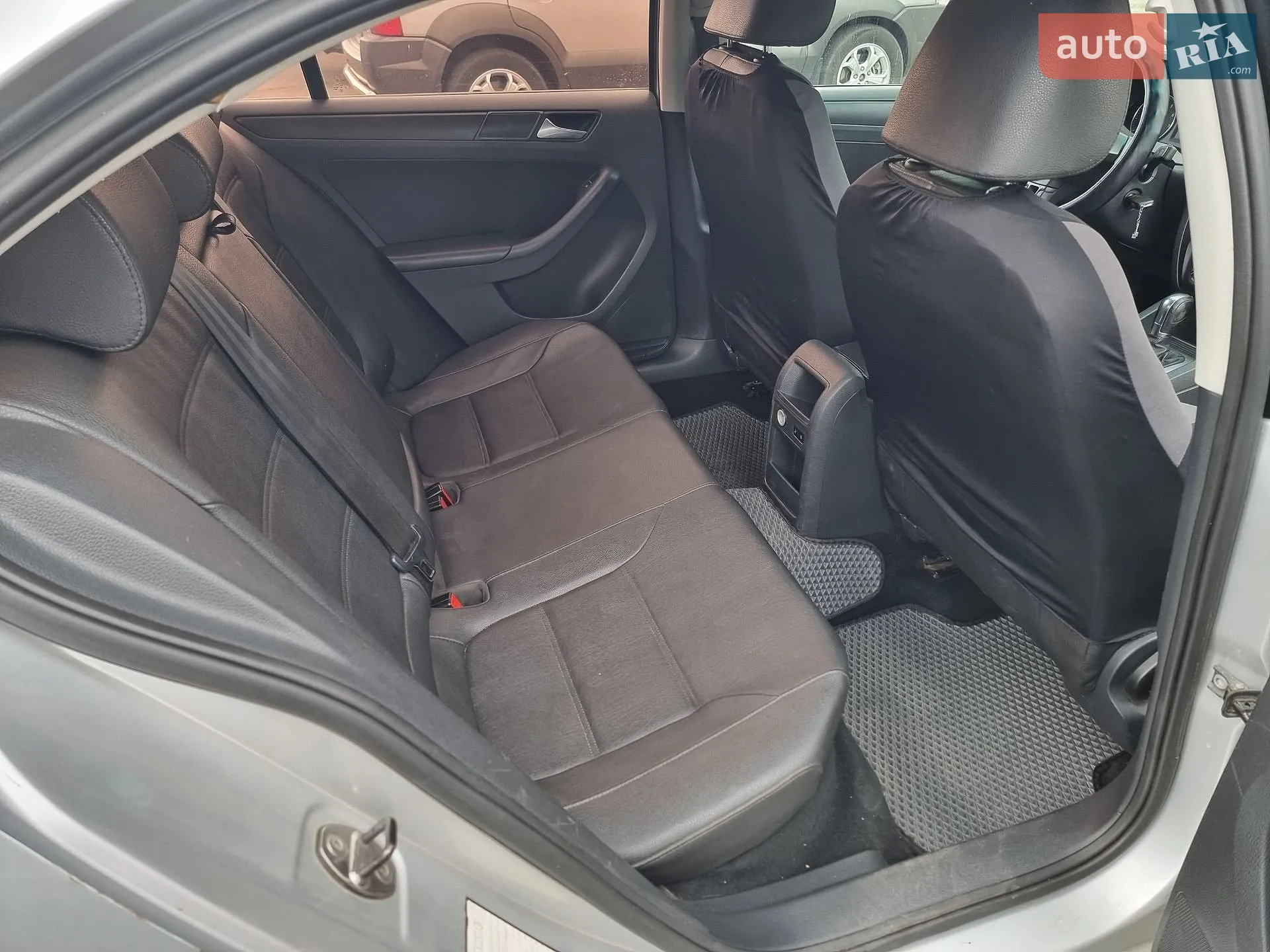 2011 Volkswagen Jetta - мініатюра 11