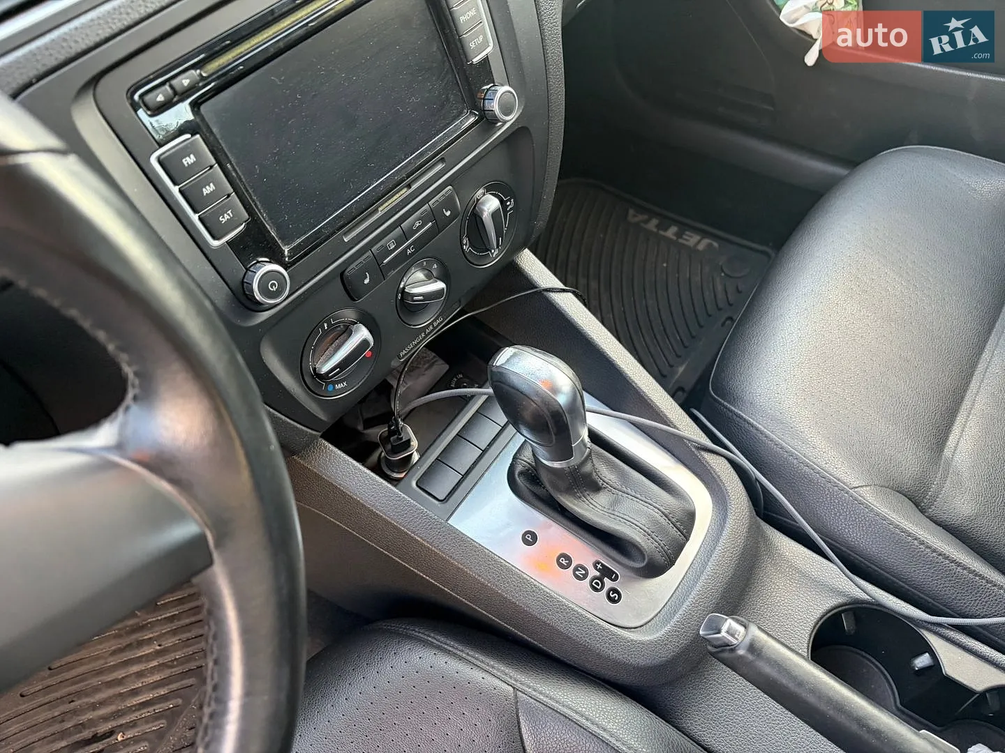 2010 Volkswagen Jetta - мініатюра 15