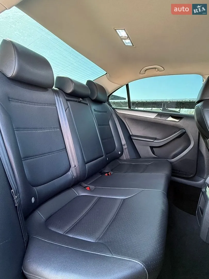 2015 Volkswagen Jetta - мініатюра 16