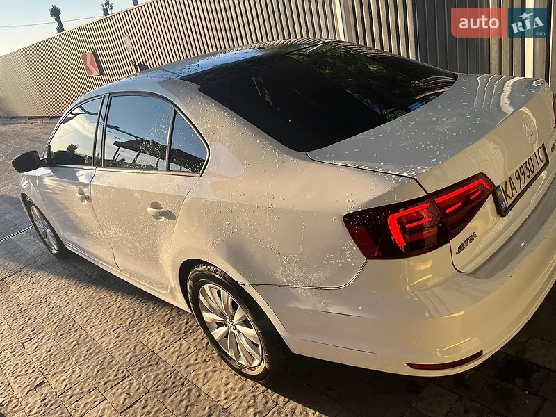 Volkswagen Jetta 2016