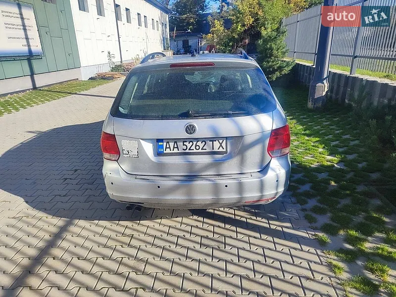 Volkswagen Jetta 2011