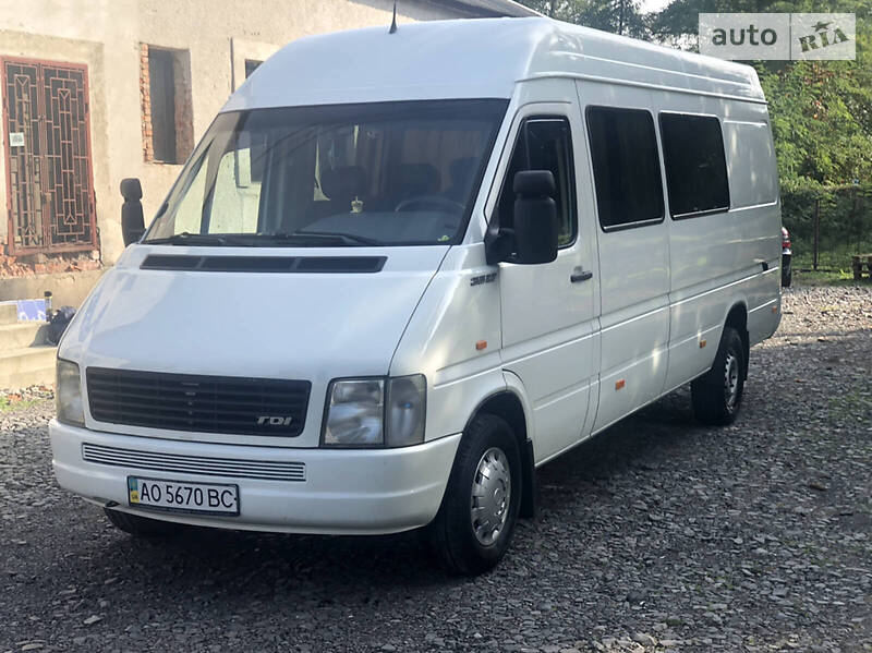 Volkswagen LT груз.-пасс. 2.5 TDI