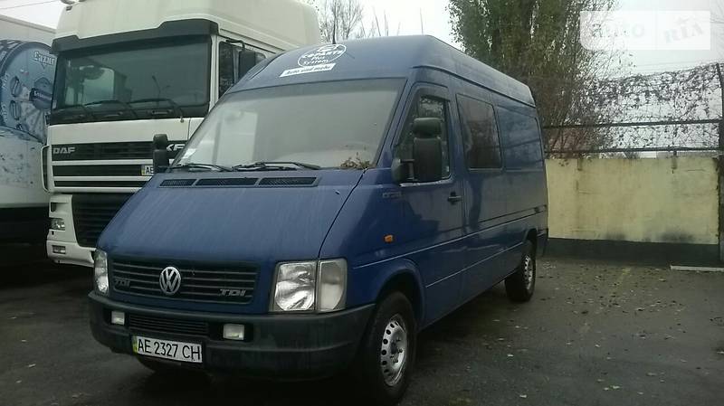 Грузопассажирский фургон Volkswagen LT 2005 в Днепре