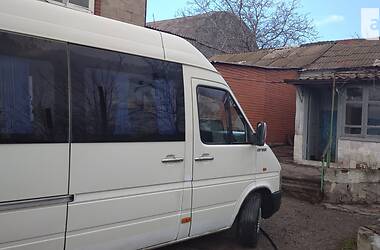 Микроавтобус Volkswagen LT 2003 в Мариуполе