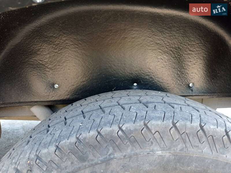 Мікроавтобус Volkswagen LT 2006 в Ужгороді