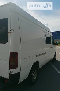Грузовой фургон Volkswagen LT 2004 в 