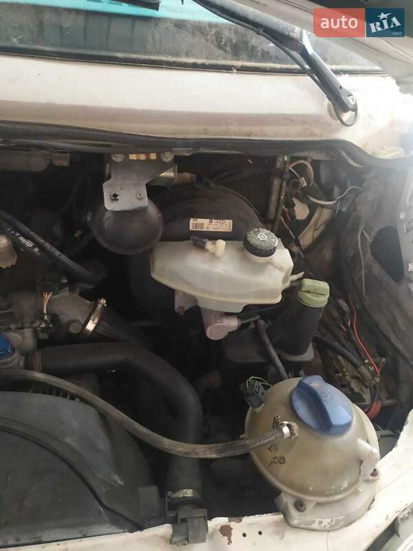 Мікроавтобус Volkswagen LT 2003 в Чернівцях