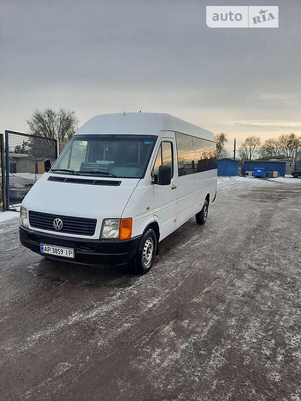 Туристический / Междугородний автобус Volkswagen LT 1999 в Черновцах