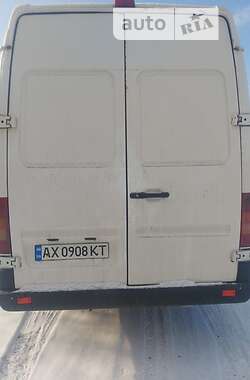 Грузовой фургон Volkswagen LT 2004 в Валках