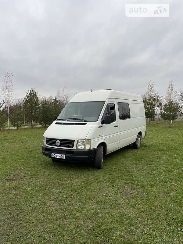 Грузопассажирский фургон Volkswagen LT 2004 в Буске