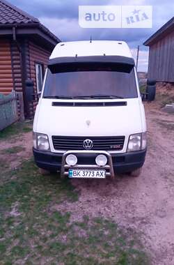 Грузопассажирский фургон Volkswagen LT 2003 в 