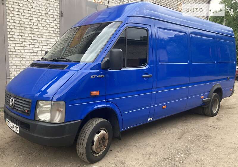 Грузовой фургон Volkswagen LT 2003 в Львове