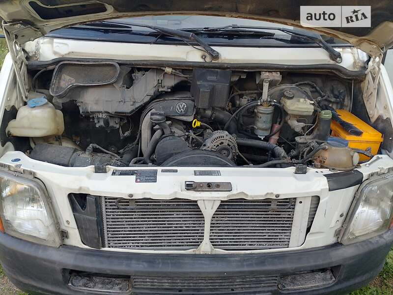 Внедорожник / Кроссовер Volkswagen LT 1998 в Берегово