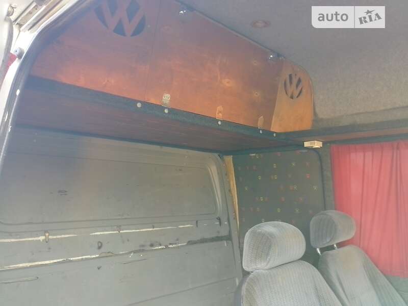 Внедорожник / Кроссовер Volkswagen LT 1998 в Берегово