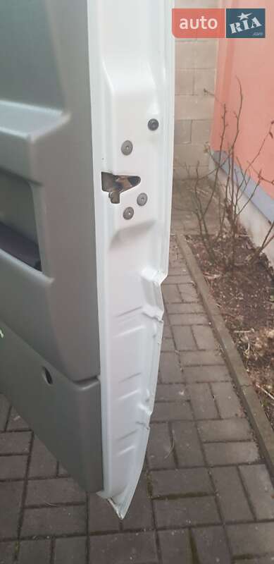 Універсал Volkswagen LT 2006 в Хусті