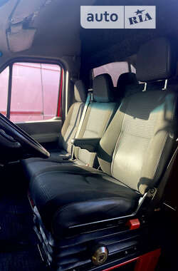 Грузовой фургон Volkswagen LT 1999 в 