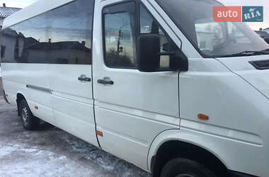 Мікроавтобус Volkswagen LT 2002 в Новгород-Сіверському