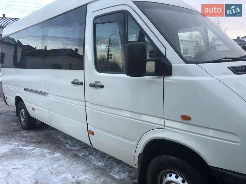 Мікроавтобус Volkswagen LT 2002 в Новгород-Сіверському