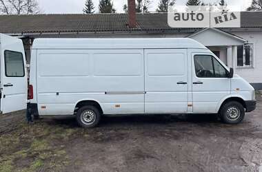 Грузовой фургон Volkswagen LT 1998 в Лебедине