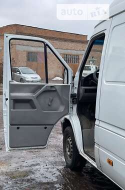 Грузовой фургон Volkswagen LT 1998 в Лебедине