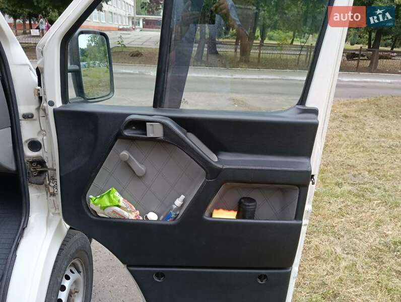 Микроавтобус Volkswagen LT 2005 в Шептицькому