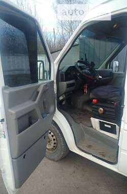 Грузовой фургон Volkswagen LT 2006 в Нововолынске