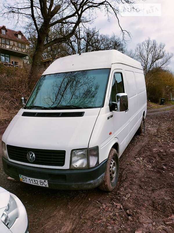 Вантажний фургон Volkswagen LT 2005 в Попільні